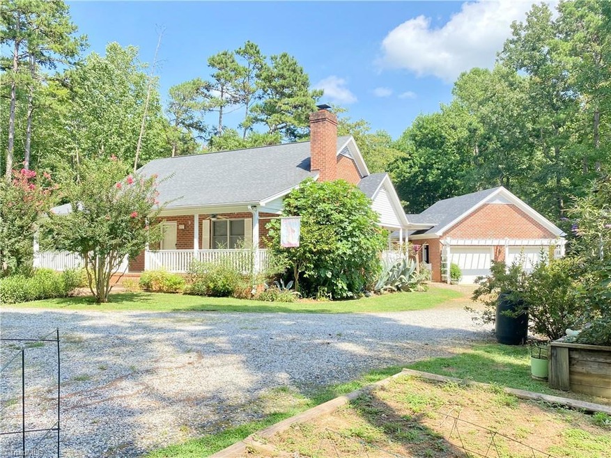 6923 Old Nc Highway 13, Asheboro, NC 27205 - photo 1