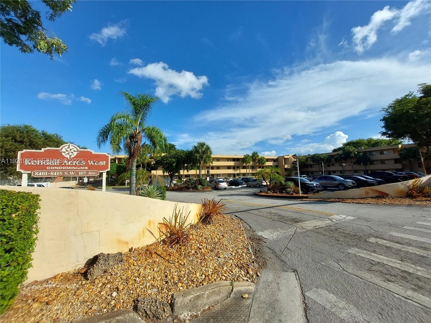 8415 SW 107th Ave unit 255W, Miami, FL 33173 - photo 1