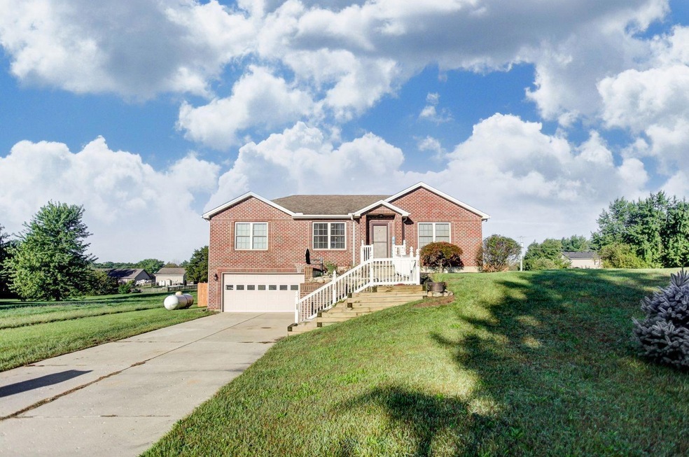 161 Norseman Dr, Eaton, OH 45320 - photo 1