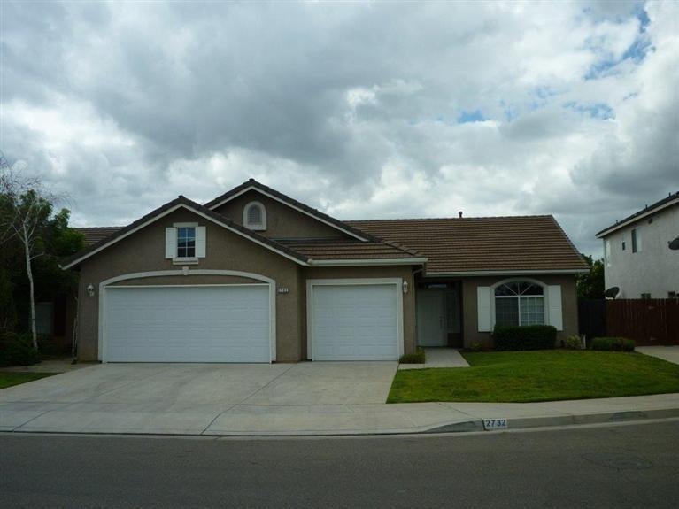 2732 Pico Ave, Clovis, CA 93611