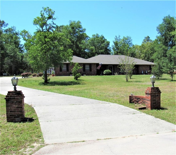 8560 SW 209th Ct, Dunnellon, FL 34431 - photo 1