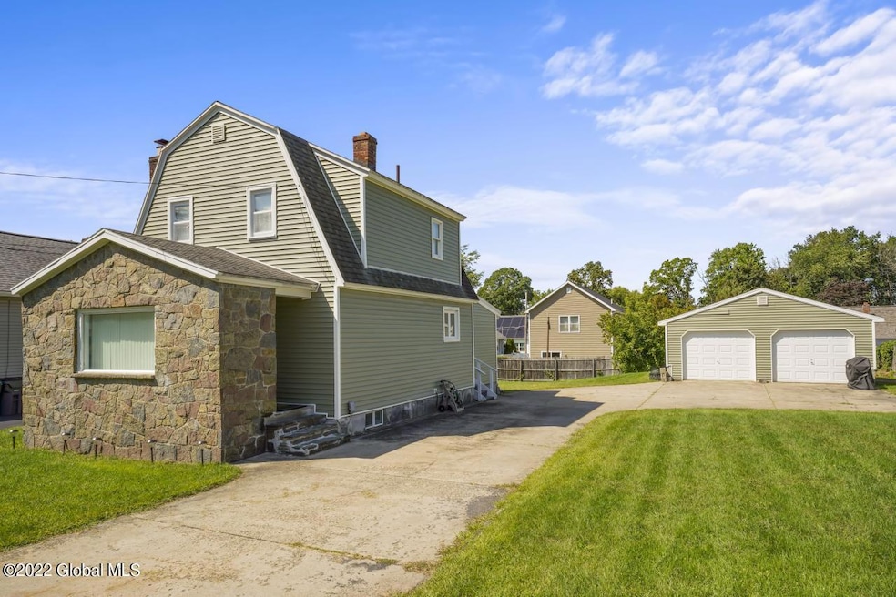 49 Fox Ave, Schenectady, NY 12304 - photo 1