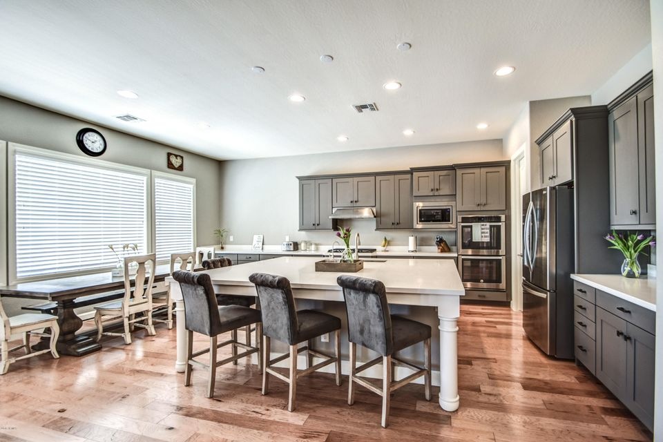 KITCHEN 1