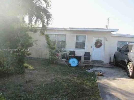 4430 SW 40th St, West Park, FL 33023 - photo 1