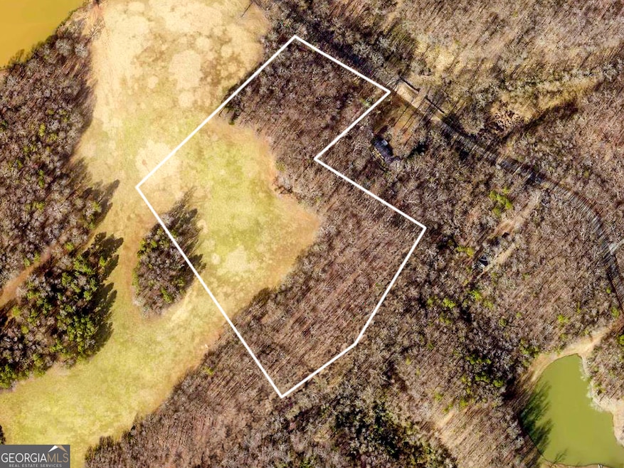 Property line drawing is approximate.