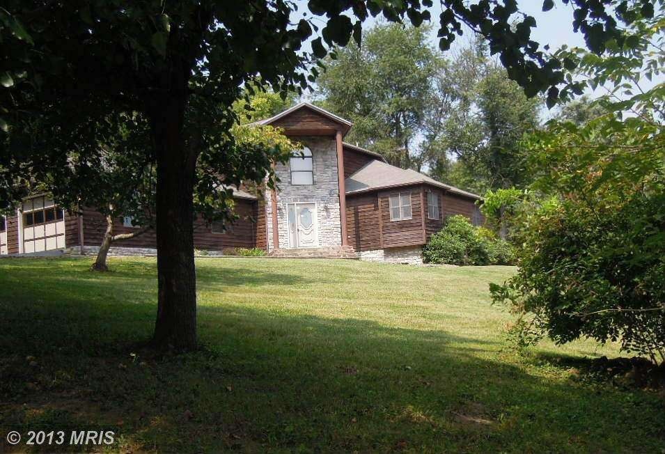 1101 Engle Molers Rd, Harpers Ferry, WV 25425 - photo 1