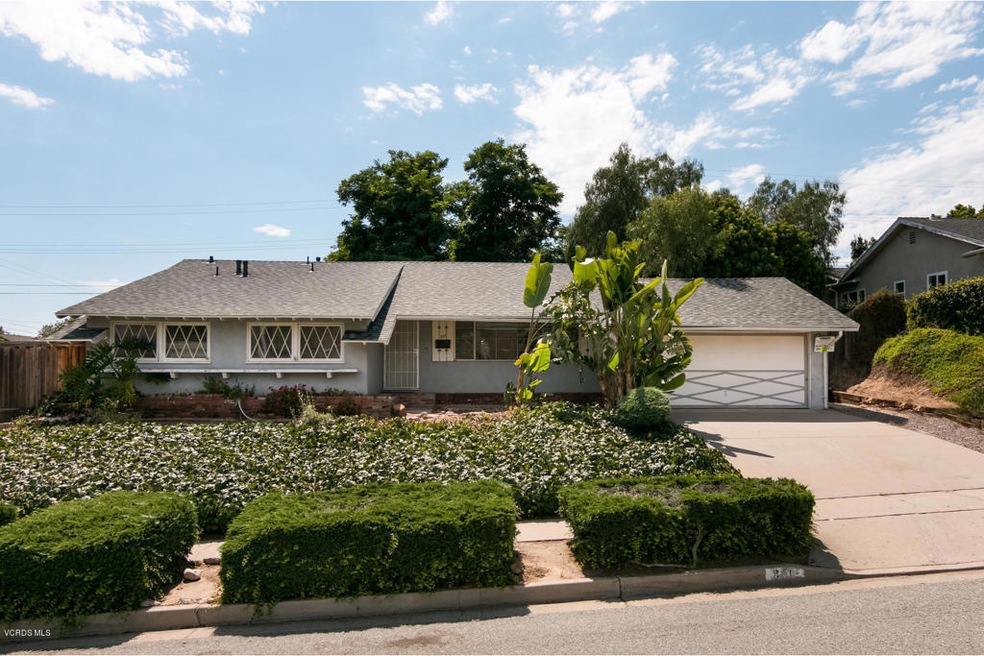 351 Fairfax Ave-MLS_Size-001-2-Front Ext