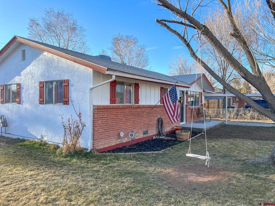 813 S Cedar St, Cortez, CO 81321 - photo 1