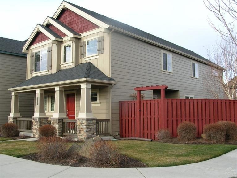 61217 Dayspring Dr, Bend, OR 97702 - photo 1