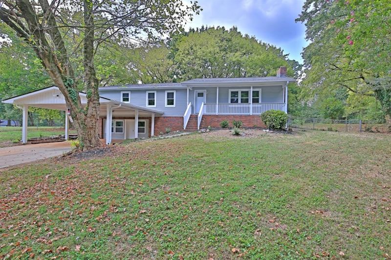 GORGEOUS RANCH HOME ON A FULL BASEMENT. COMPLETELY