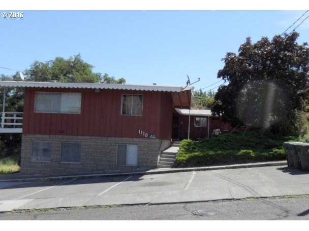 1110 Oregon Ave, the Dalles, OR 97058 - photo 1