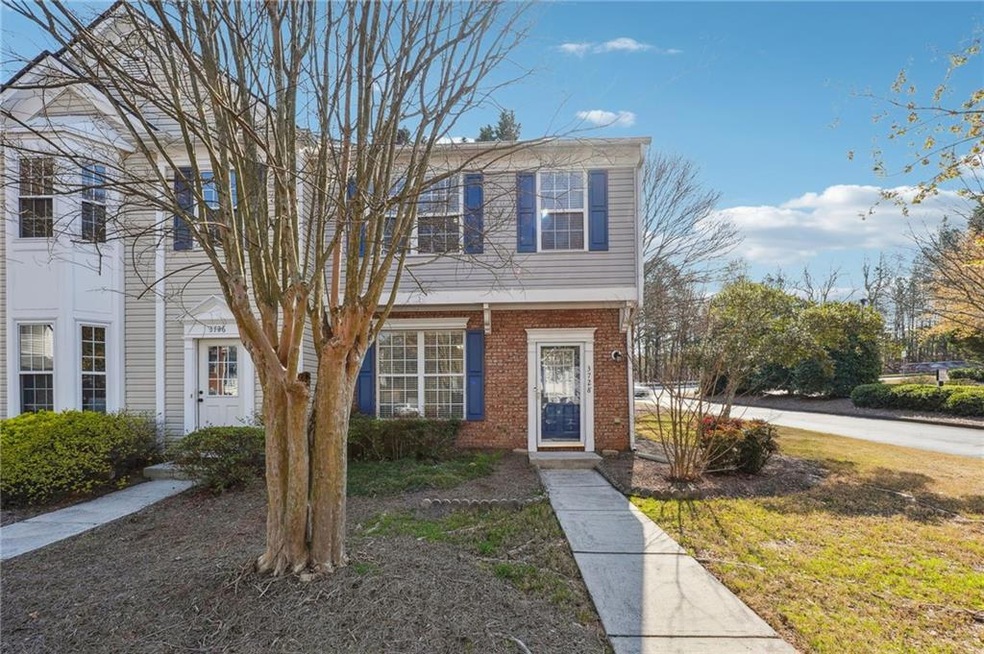 View of front of property featuring a front lawn