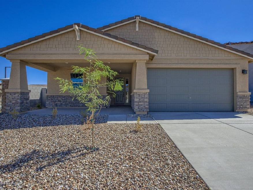 001_Great Curb Appeal