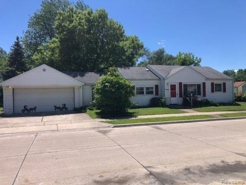 26220 Nagel St, Roseville, MI 48066 - photo 1