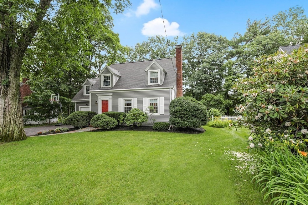 90 Laurel Dr, Needham, MA 02492 - photo 1