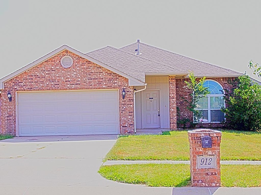 912 Barn Owl St, Norman, OK 73072 - photo 1