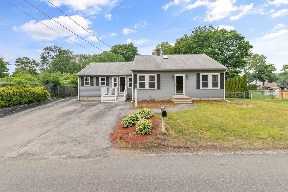 18 Varnum Rd, Dracut, MA 01826 - photo 1