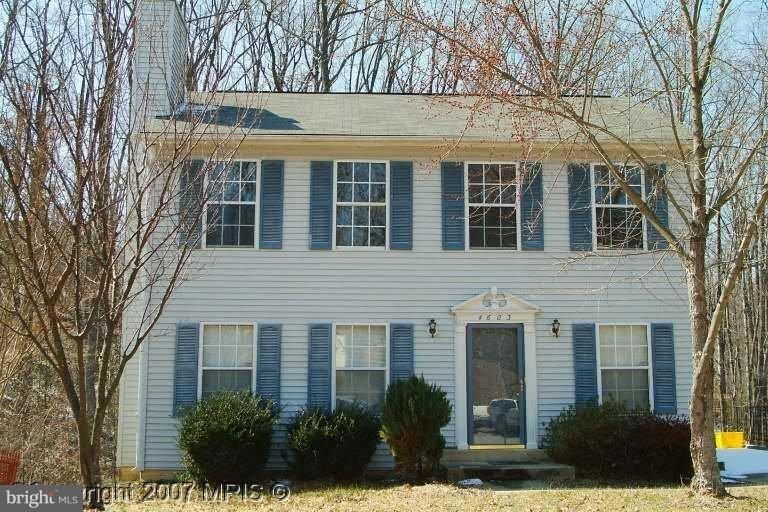 4603 Hidden Pine Ln, Temple Hills, MD 20748 - photo 1