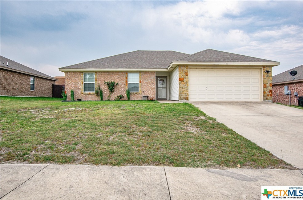 401 Chrislyn St, Troy, TX 76579 - photo 1