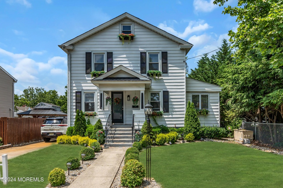 17 Jackson St, Keyport, NJ 07735 - photo 1