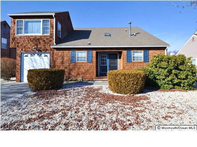 56 Yardarm Ct, Bayville, NJ 08721 - photo 1