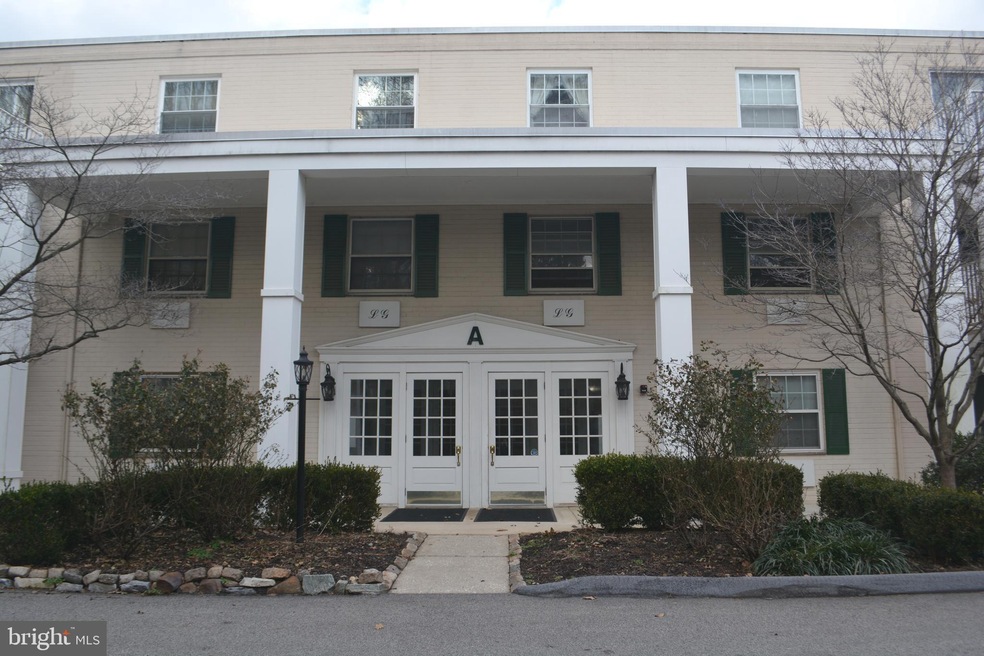 Lafayette Greene Condominium unit A231, Lafayette Hill, PA 19444 - photo 1