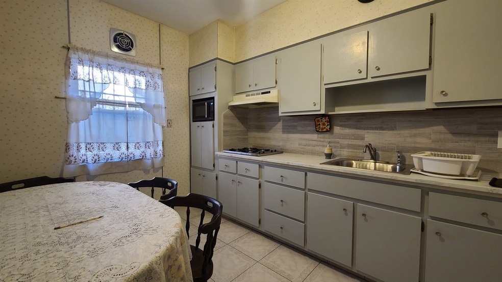 6504 Palisade Ave unit 1, West New York, NJ 07093 - photo 1