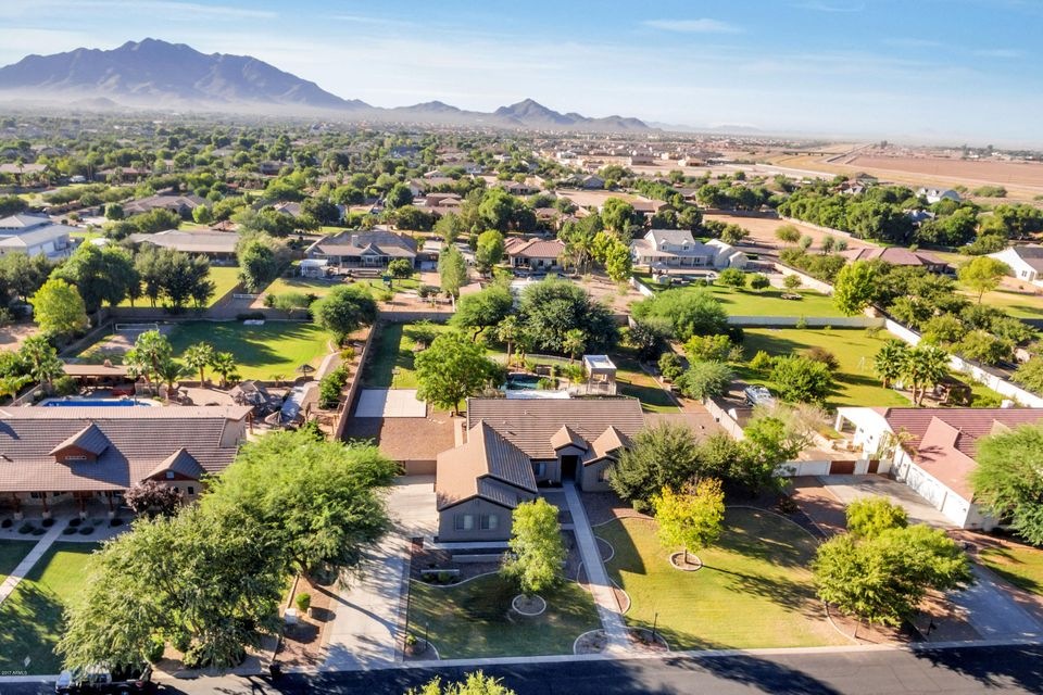 2633 E Ridgewood Ln Gilbert AZ-MLS_Size-