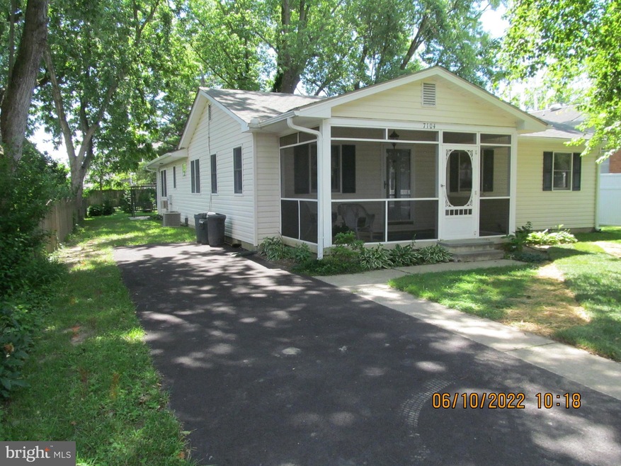 7104 Maryland Ave, Queenstown, MD 21658 - photo 1