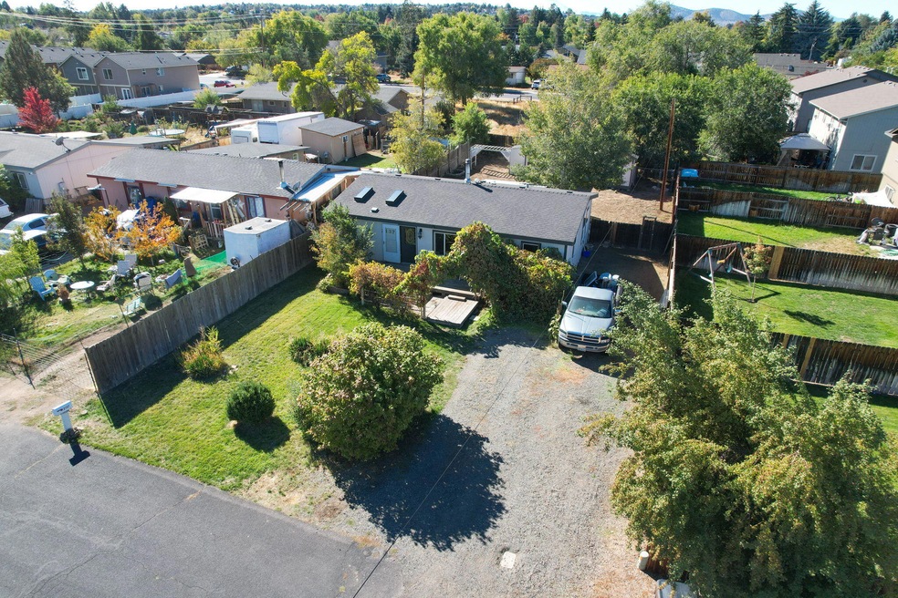 4-web-or-mls-2137SW22nd_JREP_00027