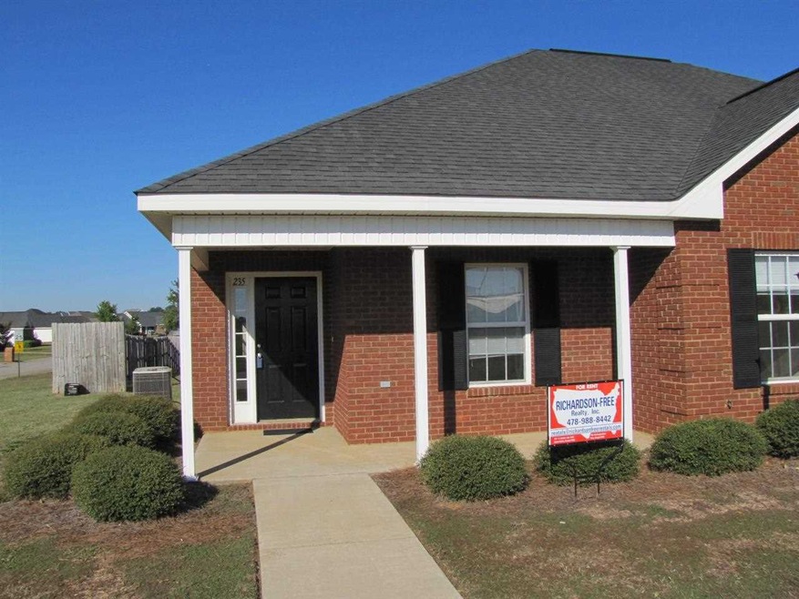 235 W Wrasling Way, Warner Robins, GA 31088 - photo 1