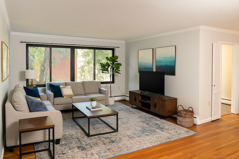 For Rent $2,100/month