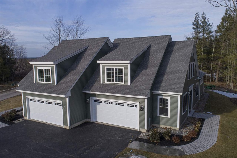 4 Green, Newmarket, NH 03857 - photo 1