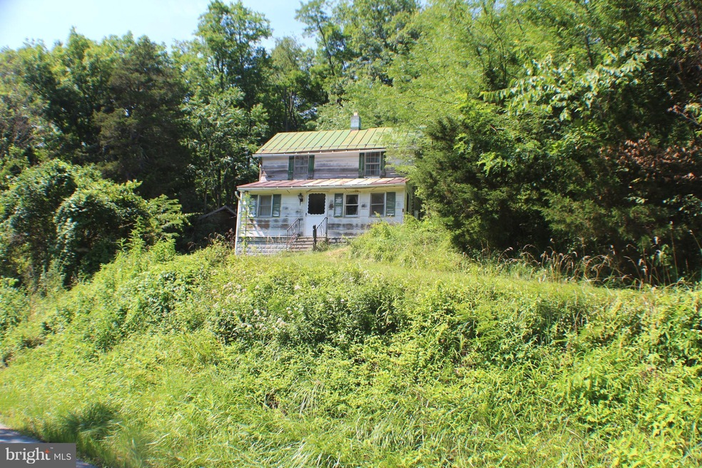 1269 Dickenson Mountain Rd, Franklin, WV 26807 - photo 1