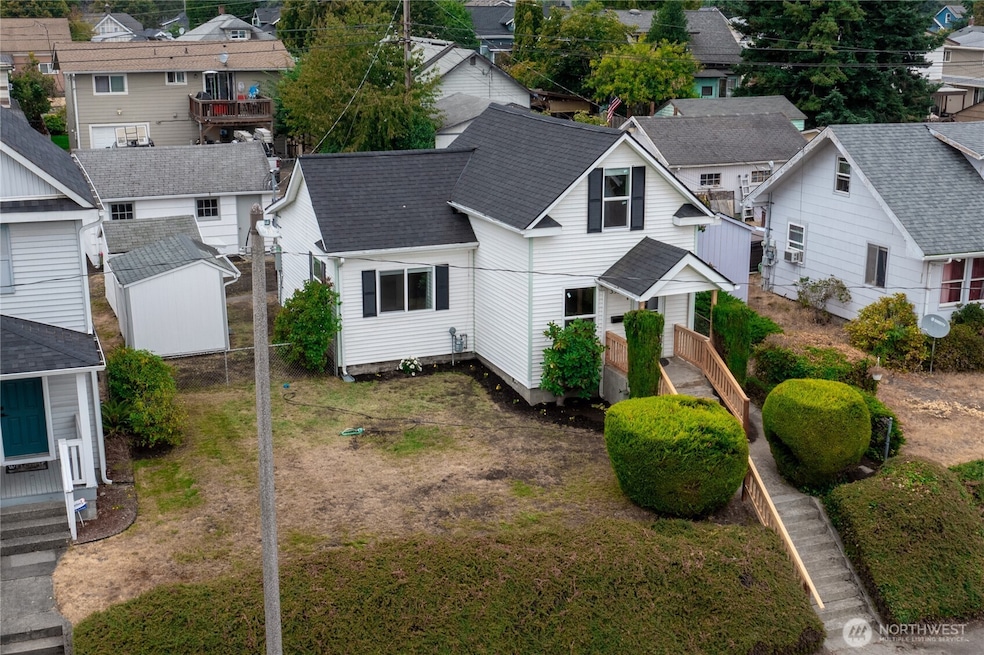 3592 E L St, Tacoma, WA 98404 - photo 1