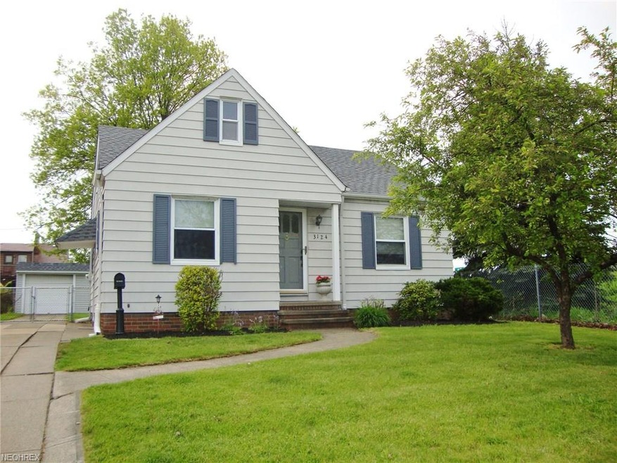 Welcome to 3124 W. 139 Street.  Located on a dead 