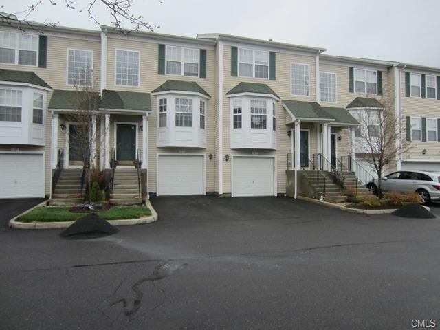 605 Lexington Blvd unit 605, Bethel, CT 06801 - photo 1