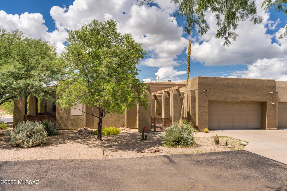Front View of 13829 E. Langtry Lane