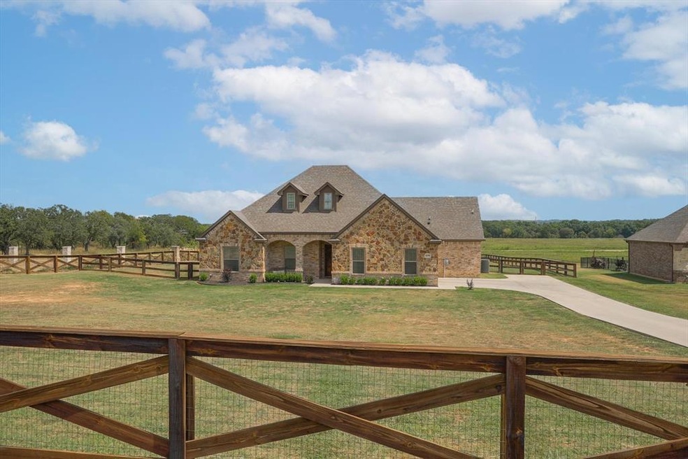 8390 Old Springtown Rd, Springtown, TX 76082 - photo 1