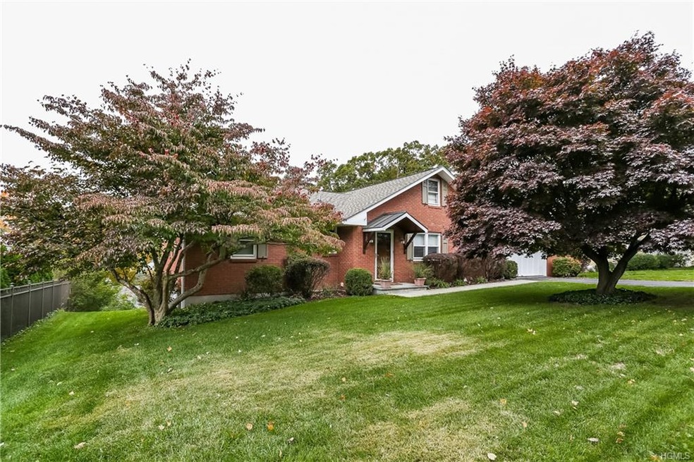 1374 Longview Ave, Peekskill, NY 10566 - photo 1