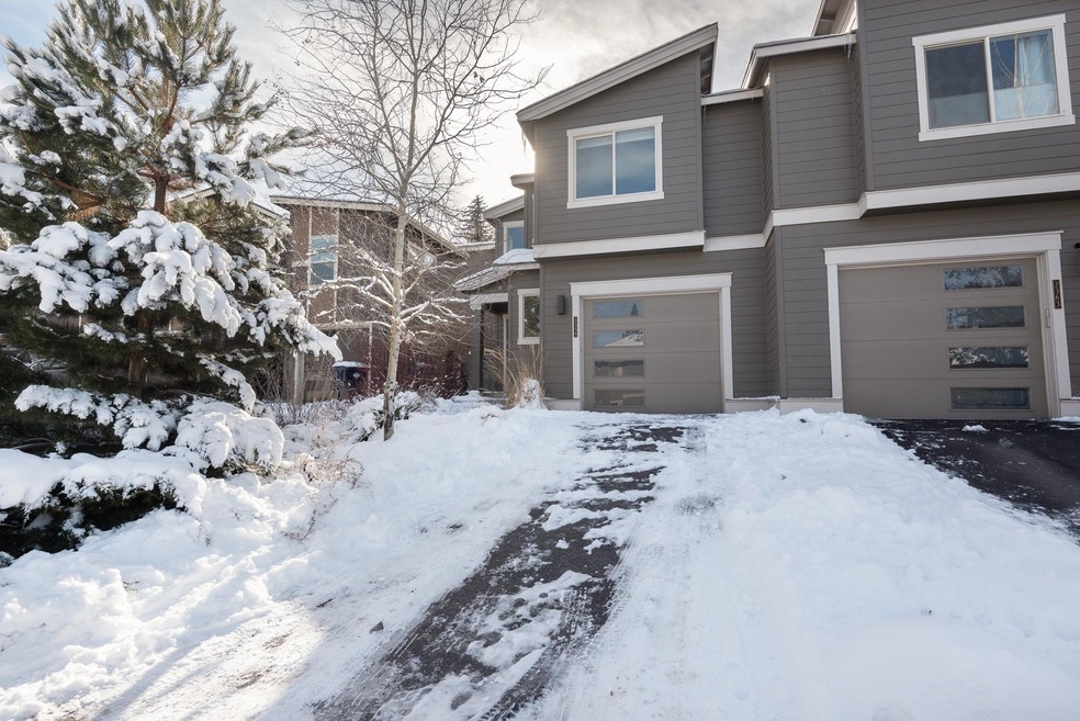 2359 NW Debron Ln, Bend, OR 97703 - photo 1