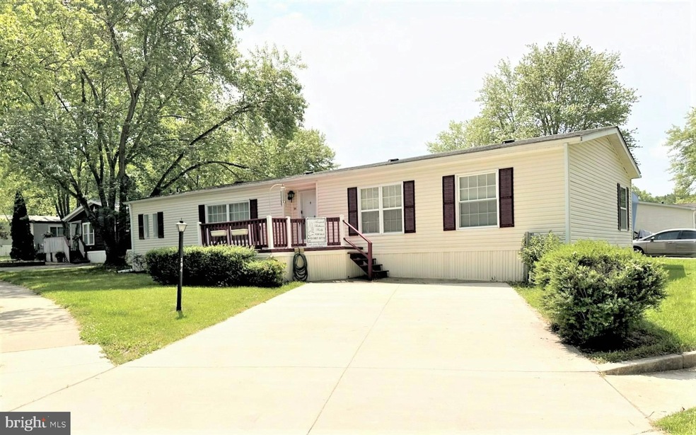 194 Edward Ln, Lothian, MD 20711 - photo 1