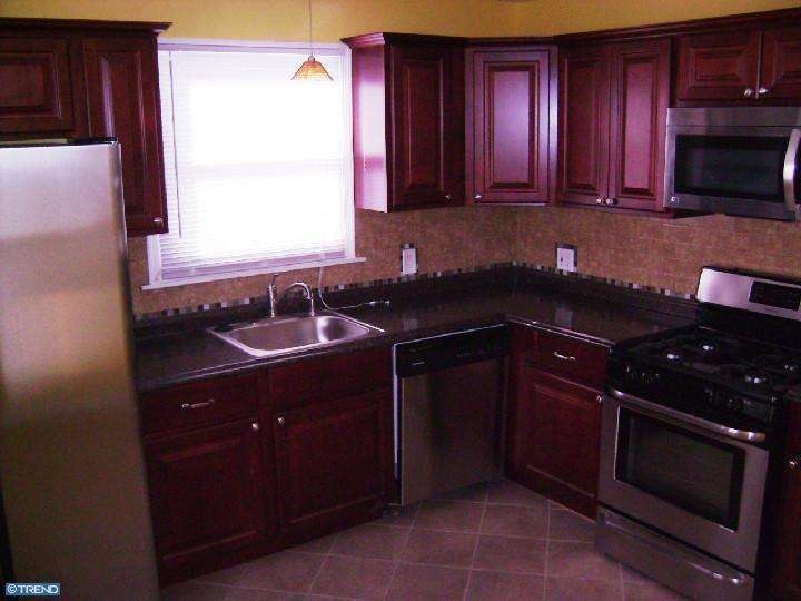 318 Compton Ct, Wilmington, DE 19801 - photo 1