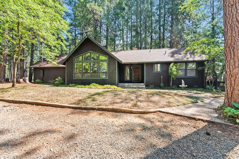 16907 Cache Ln, Brownsville, CA 95919 - photo 1