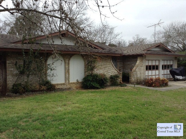 129 Chaparral St, San Marcos, TX 78666 - photo 1