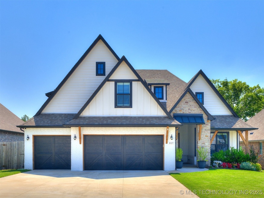 Beautiful better than new home with upgrades that