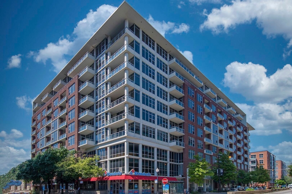 901 W Madison St unit 603, Chicago, IL 60607 - photo 1