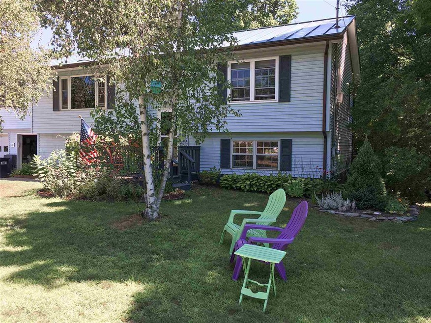 81 Farr Dr, Castleton, VT 05735 - photo 1