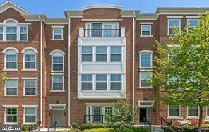 2992 Rittenhouse Cir unit 21, Fairfax, VA 22031 - photo 1