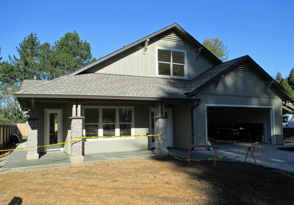1515 Claire, Eureka01